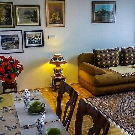 Apartment Z&E Трогир Екстериор снимка