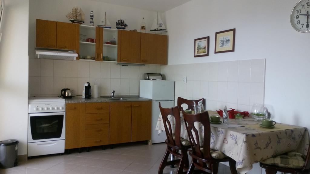Apartment Z&E Трогир Екстериор снимка